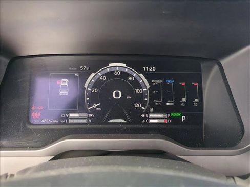 Used 2024 Toyota Tundra Limited AWD/4WD image 11