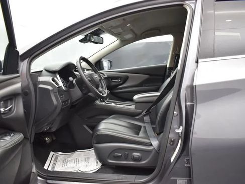 Used 2023 Nissan Murano SV FWD image 14