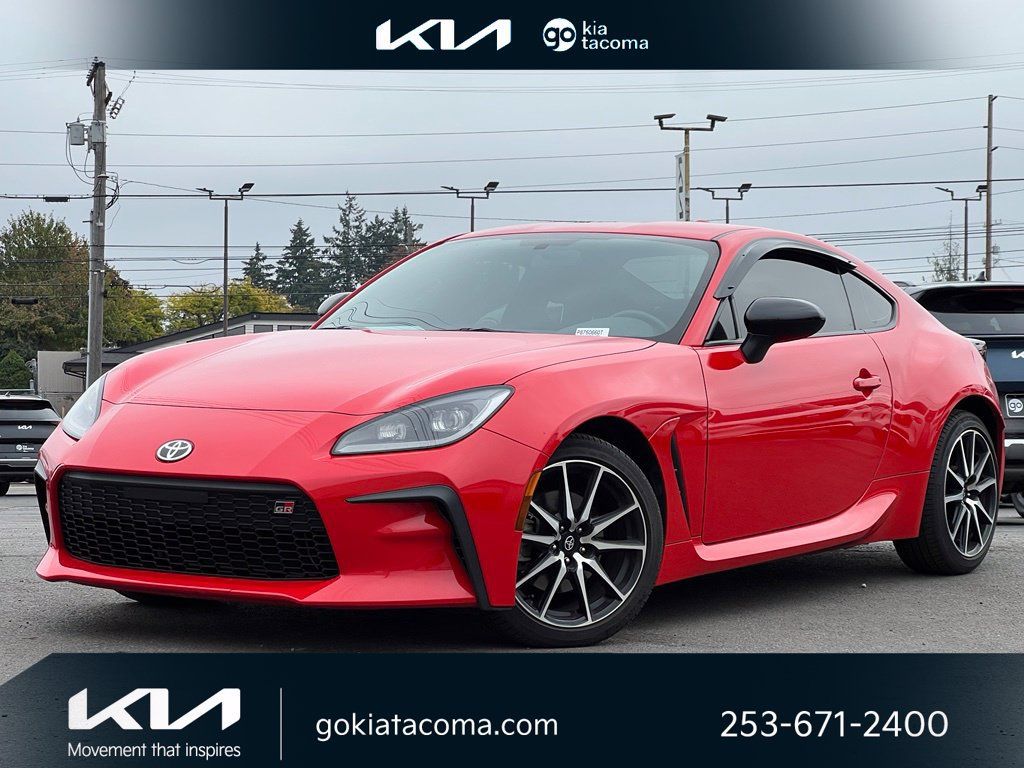 Used 2023 Toyota GR86 w/ ALL Weather Mat Package (TMS) RWD image 1