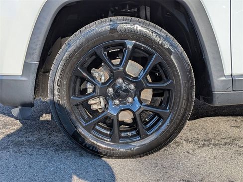 Certified 2022 Jeep Compass Altitude w/ Sun and Sound Group image 28