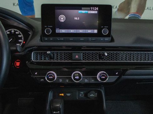 Used 2024 Honda Civic EX image 4