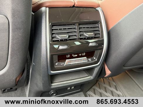 Used 2023 BMW X7 xDrive40i w/ Premium Package AWD/4WD image 20