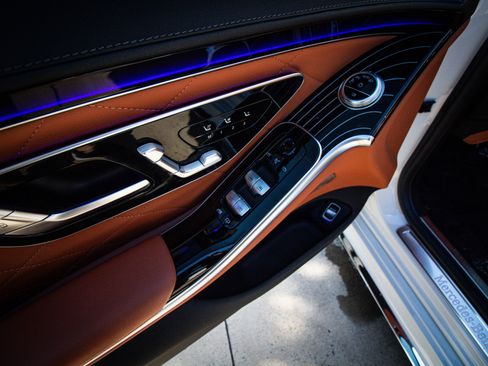 Used 2024 Mercedes-Benz S 580 4MATIC Sedan image 15