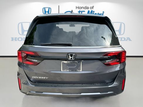New 2026 Honda Odyssey EX-L image 5
