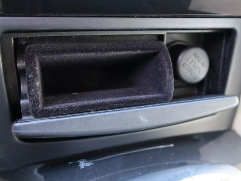 Used 2017 INFINITI QX70 3.7 w/ Premium Package image 33