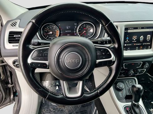 Used 2020 Jeep Compass Latitude w/ Popular Equipment Group image 11