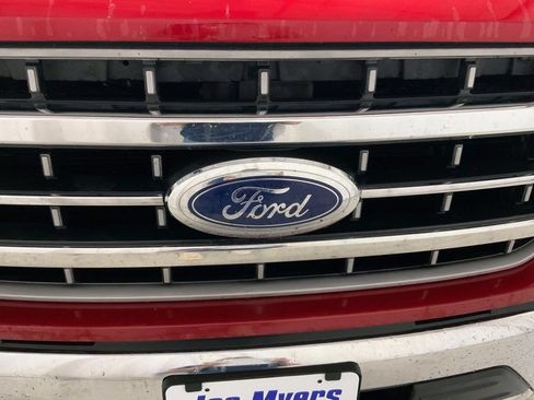 Used 2021 Ford F150 Lariat w/ Equipment Group 502A High AWD/4WD image 27