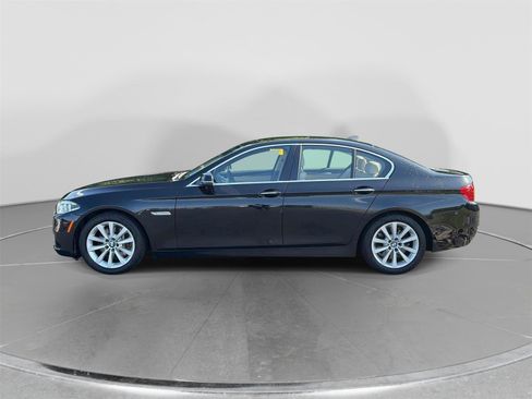 Used 2016 BMW 535i Sedan RWD image 2