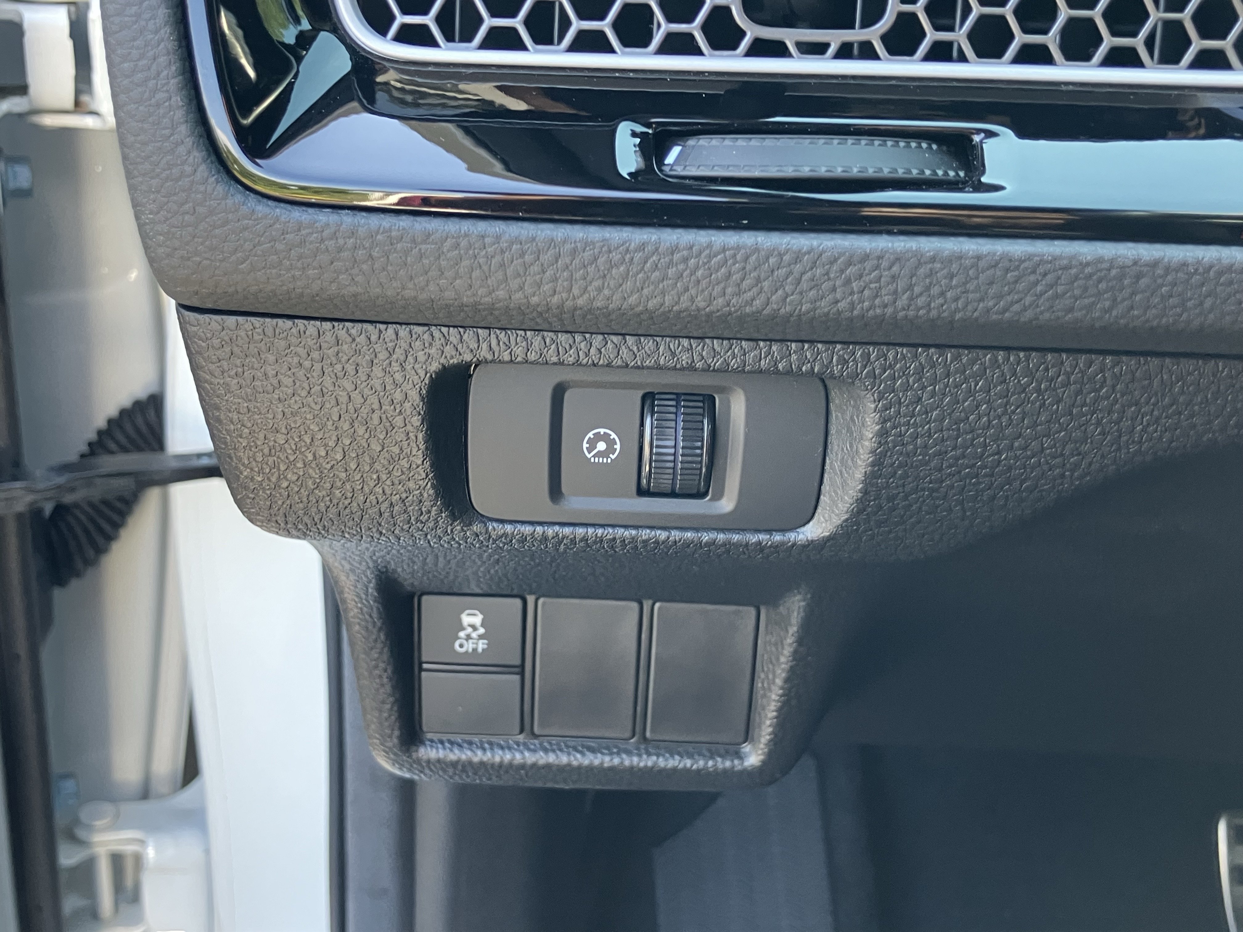 Certified 2025 Honda Civic Sport Touring image 19
