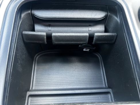 Used 2016 RAM 1500 4x4 Crew Cab Laramie Longhorn image 44