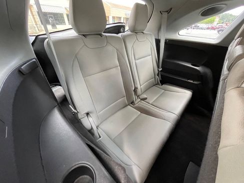 Used 2017 Acura MDX SH-AWD w/ Technology Package image 31
