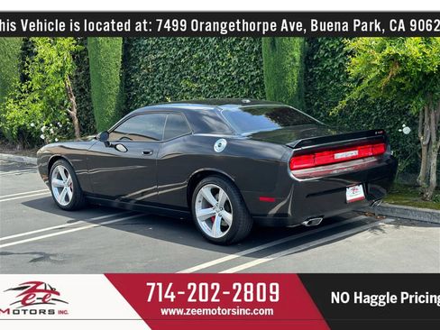 Used 2010 Dodge Challenger SRT8 w/ SRT Option Group II image 9