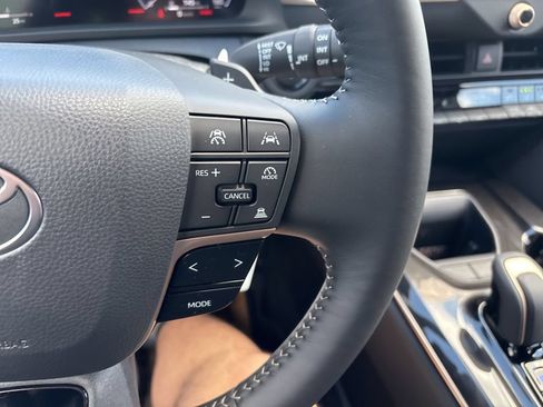 Certified 2026 Toyota Crown Signia AWD/4WD image 23
