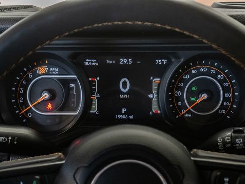 Used 2024 Jeep Wrangler Unlimited Sport AWD/4WD image 13