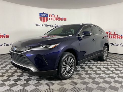 Used 2022 Toyota Venza XLE AWD/4WD image 7