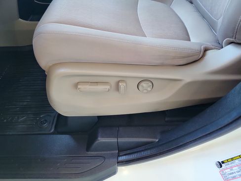 Used 2019 Honda Odyssey EX image 14