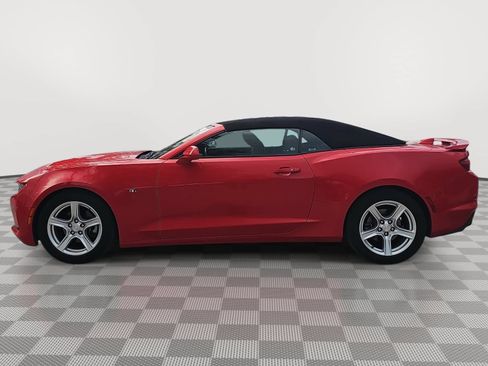 Used 2020 Chevrolet Camaro LT RWD image 5
