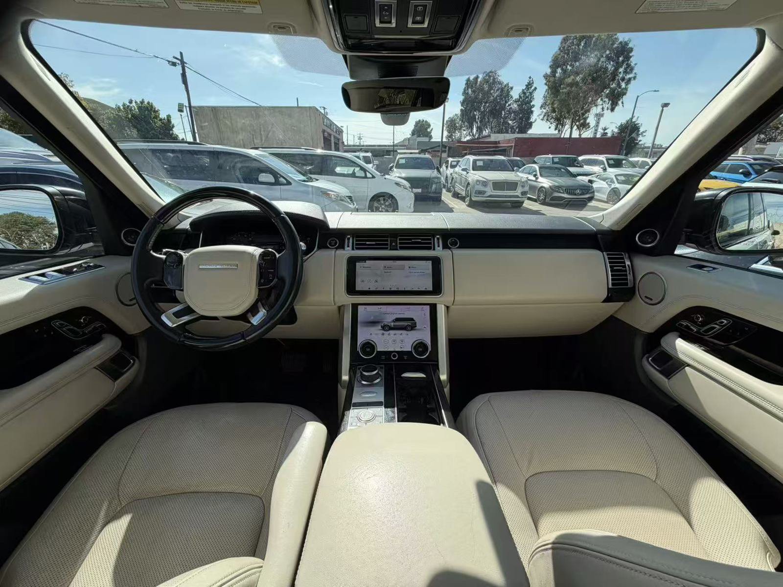 Used 2019 Land Rover Range Rover HSE AWD/4WD image 13