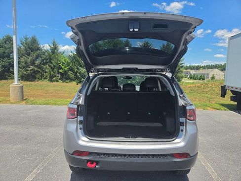 Used 2020 Jeep Compass Trailhawk AWD/4WD image 26