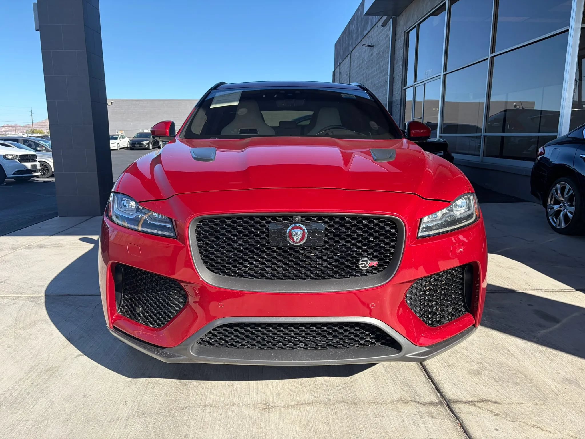 Used 2020 Jaguar F-PACE SVR AWD/4WD image 3
