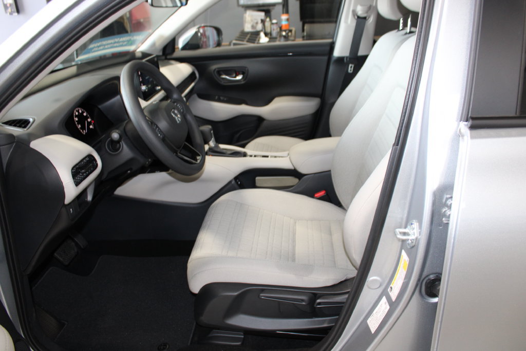 New 2027 Honda HR-V LX image 14
