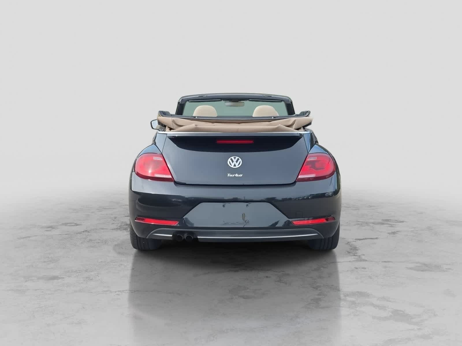 Used 2019 Volkswagen Beetle 2.0T SE FWD image 7