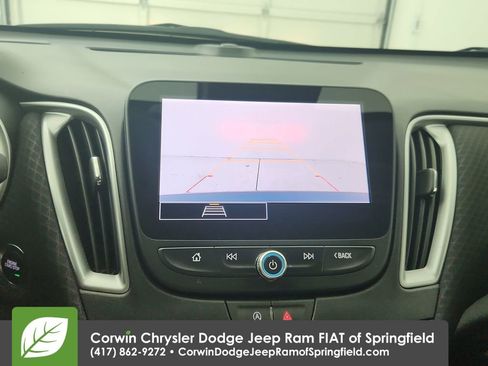 Used 2025 Chevrolet Malibu LT image 25