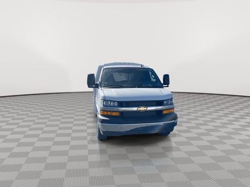 New 2025 Chevrolet Express 3500 w/ Power Convenience Package RWD image 3