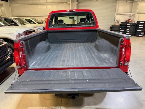Used 2005 Ford F250 XLT AWD/4WD image 24