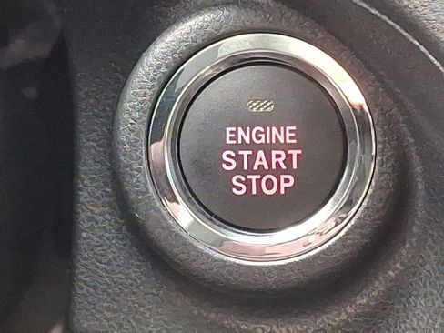 Used 2023 Subaru Crosstrek 2.0i Premium image 23