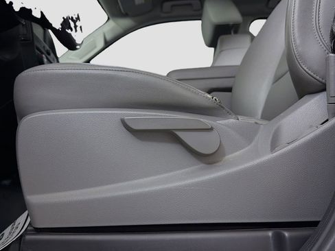 Used 2018 Chevrolet Silverado 1500 W/T w/ Trailering Package image 22