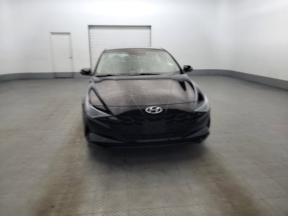 Used 2023 Hyundai Elantra SEL FWD image 14