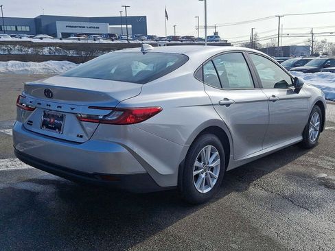 New 2026 Toyota Camry LE image 12