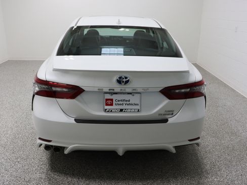 Certified 2022 Toyota Camry XSE w/ Cold Weather Package image 8