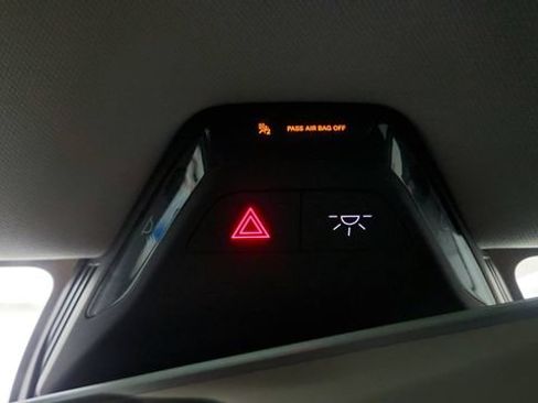Used 2025 Lucid Air Pure RWD image 77