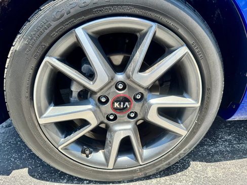 Used 2020 Kia Soul GT-Line FWD image 33