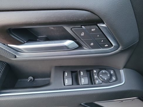 New 2026 GMC Sierra 2500 Denali w/ Denali Reserve Package image 18