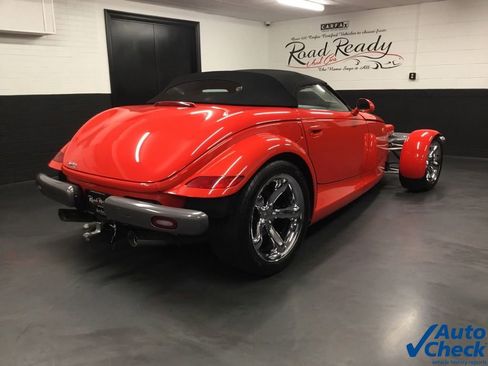 Used 1999 Plymouth Prowler image 22