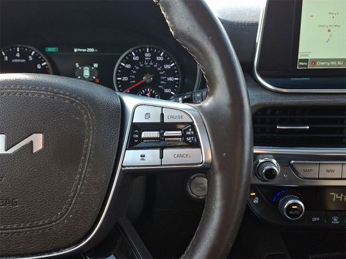 Used 2022 Kia Telluride SX image 25