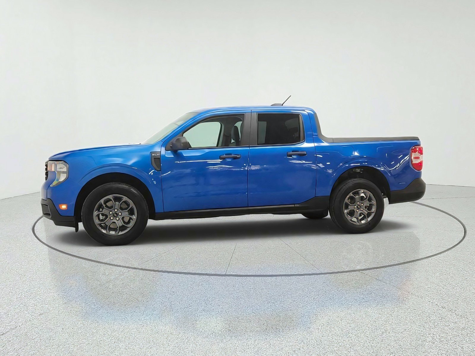 Used 2026 Ford Maverick XLT w/ Equipment Group 301A AWD/4WD image 8
