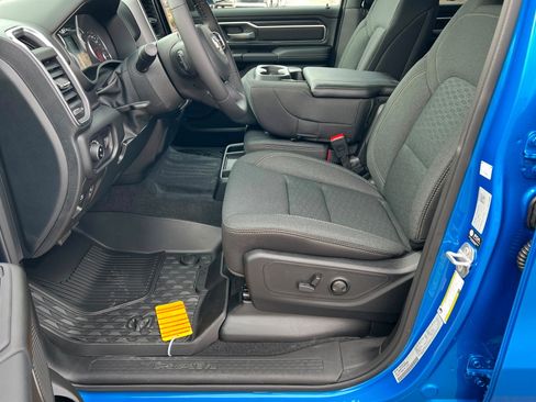New 2026 RAM 1500 Big Horn AWD/4WD image 17