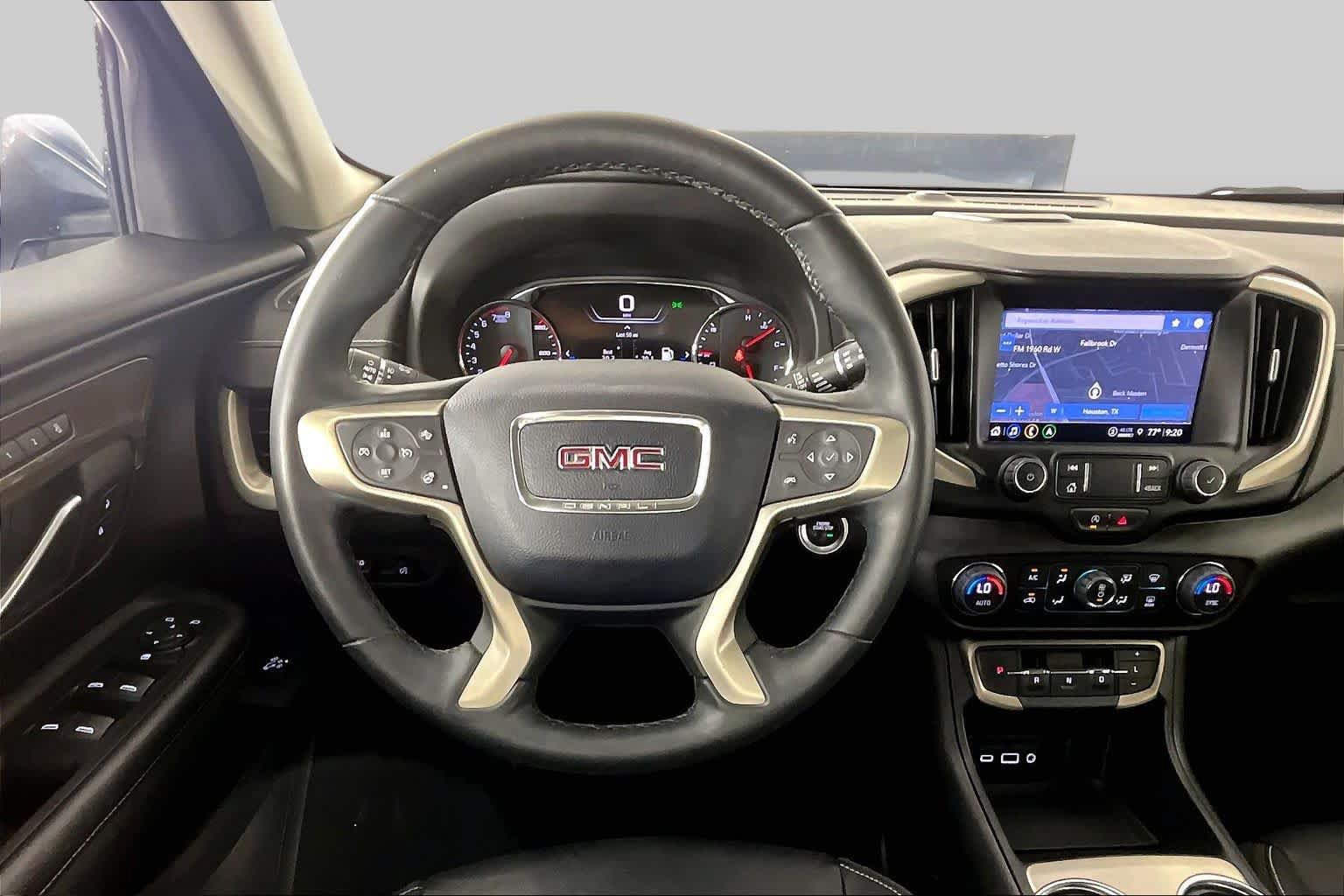 Used 2024 GMC Terrain Denali AWD/4WD image 6