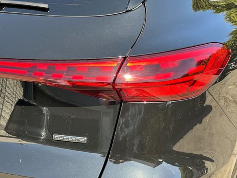 Used 2025 Audi Q5 Premium AWD/4WD image 29