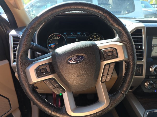 Used 2015 Ford F150 Lariat w/ Equipment Group 502A Luxury AWD/4WD image 5