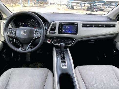 Used 2016 Honda HR-V EX image 14