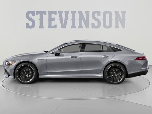 Used 2021 Mercedes-Benz AMG GT 43 image 3