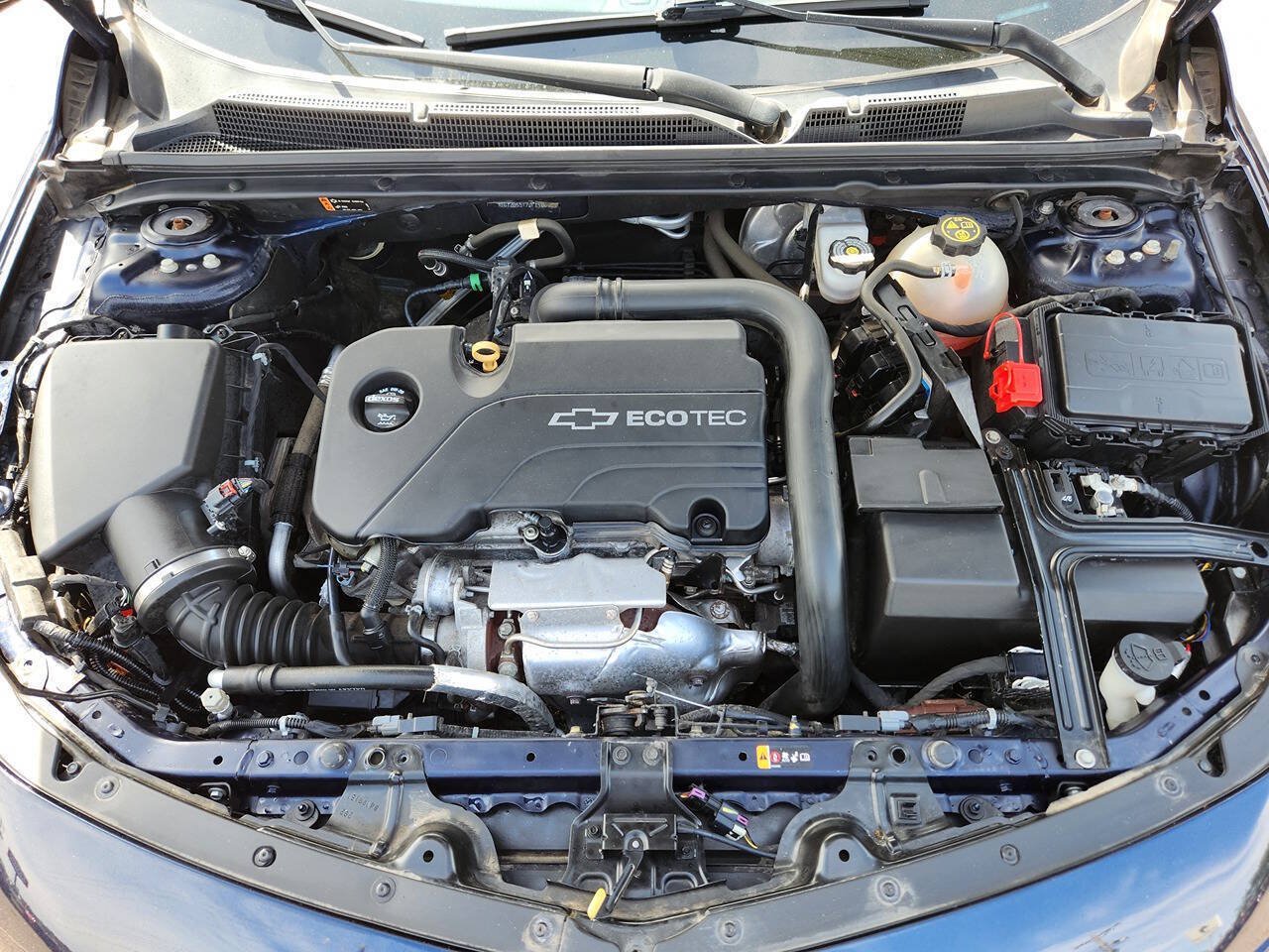 Used 2018 Chevrolet Malibu LT FWD image 24