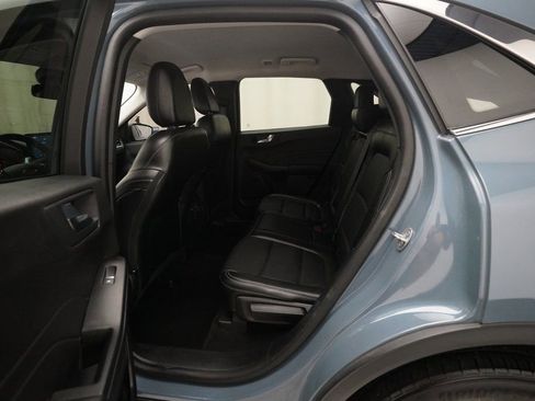 Used 2023 Ford Escape Platinum image 16