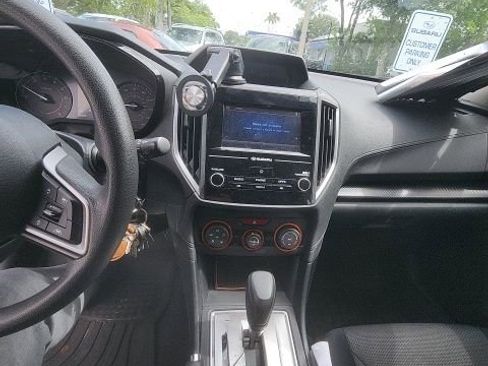 Used 2019 Subaru Crosstrek 2.0i w/ Eyesight System AWD/4WD image 6