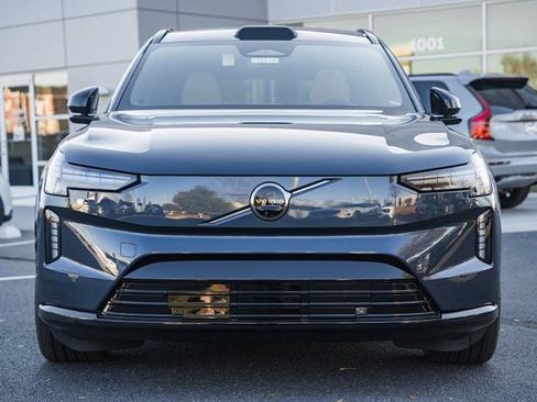 New 2025 Volvo EX90 Ultra w/ Protection Package Premier image 2